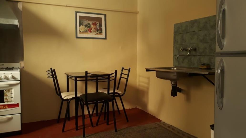 בואנוס איירס Hotel San Carlos מראה חיצוני תמונה